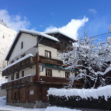 Chambre D'Hote La Tour Du Merle Le Villard  Εξωτερικό φωτογραφία