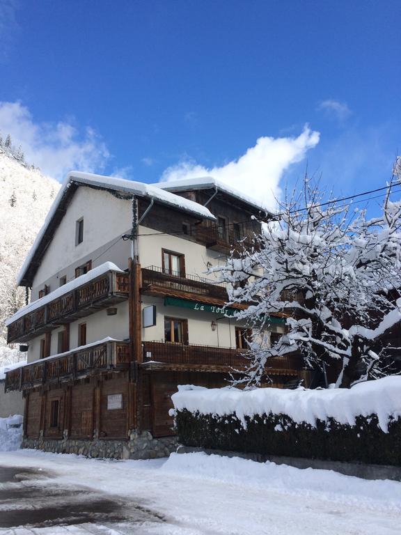 Chambre D'Hote La Tour Du Merle Le Villard  Εξωτερικό φωτογραφία