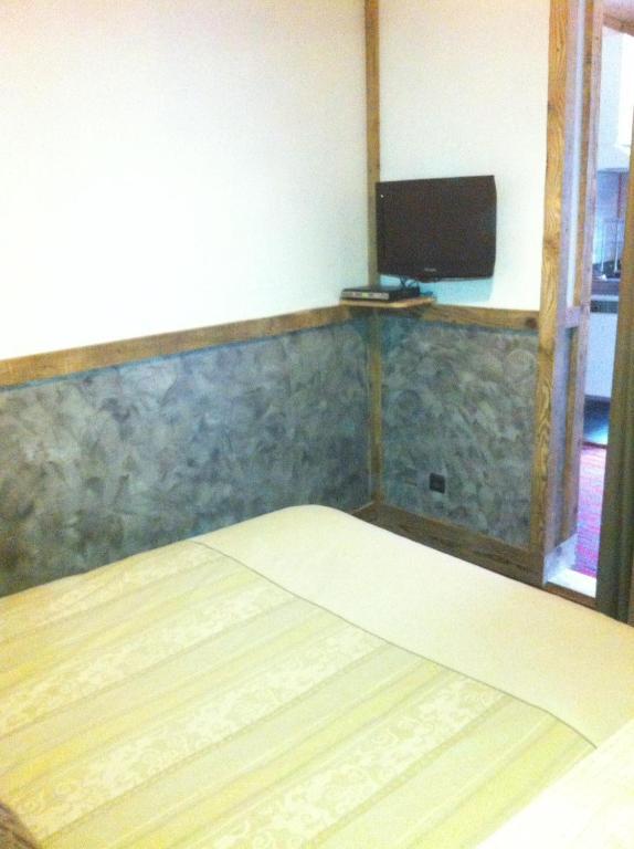 Chambre D'Hote La Tour Du Merle Le Villard  Δωμάτιο φωτογραφία